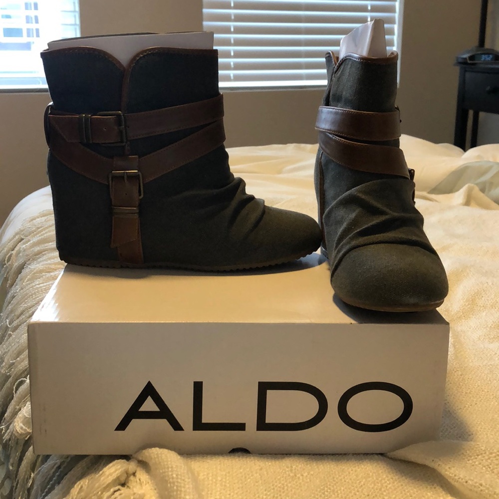 ALDO gray/brown booties